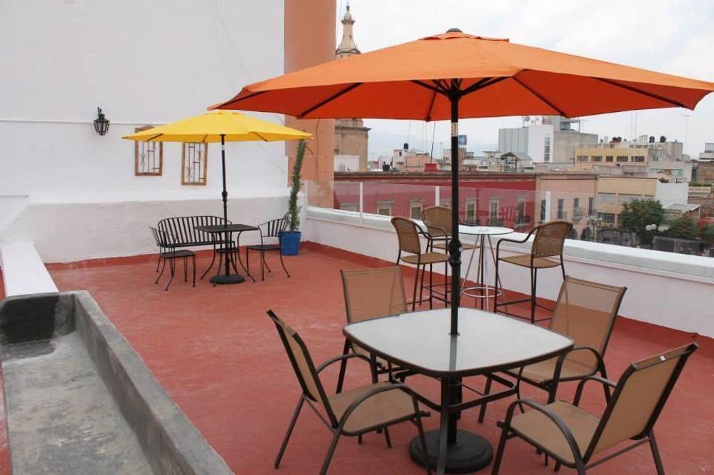 Hostal El Armario León Zewnętrze zdjęcie