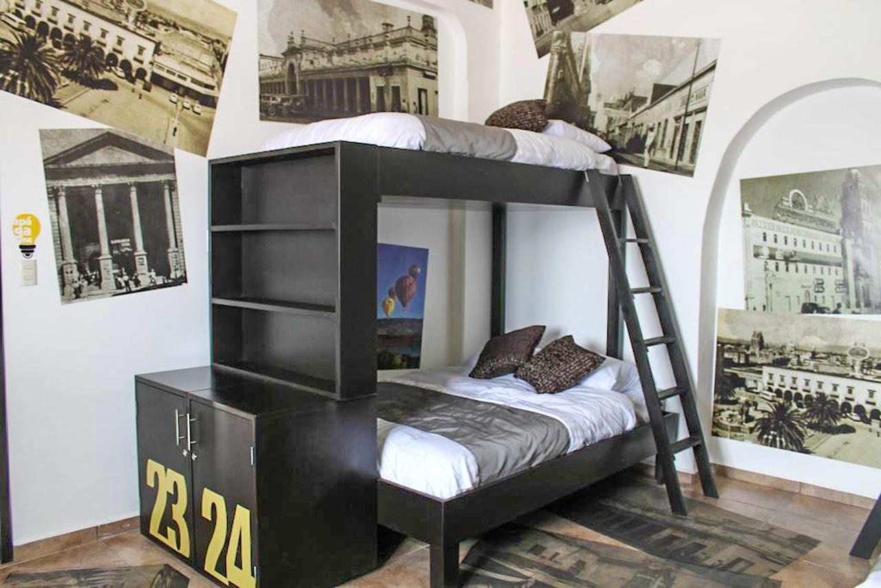 Hostal El Armario León Zewnętrze zdjęcie